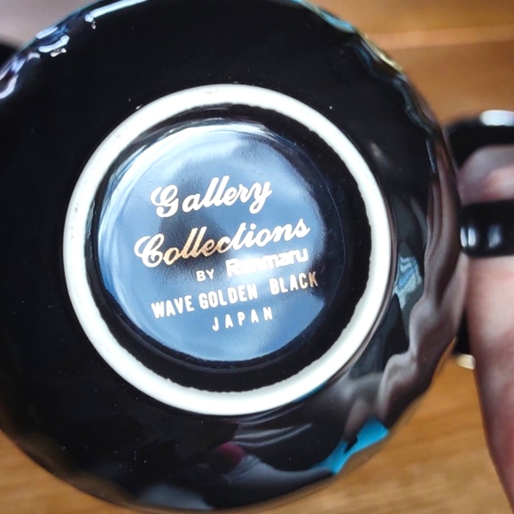 Wave Golden Black Gallery Collections by Ranmaru Teacup and Saucer (4) - Picture 10 of 13